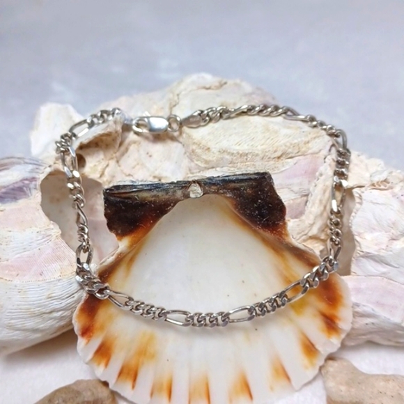 Sterling Silver 925 Italy  Figaro Bracelet 8 Inch - Picture 1 of 8